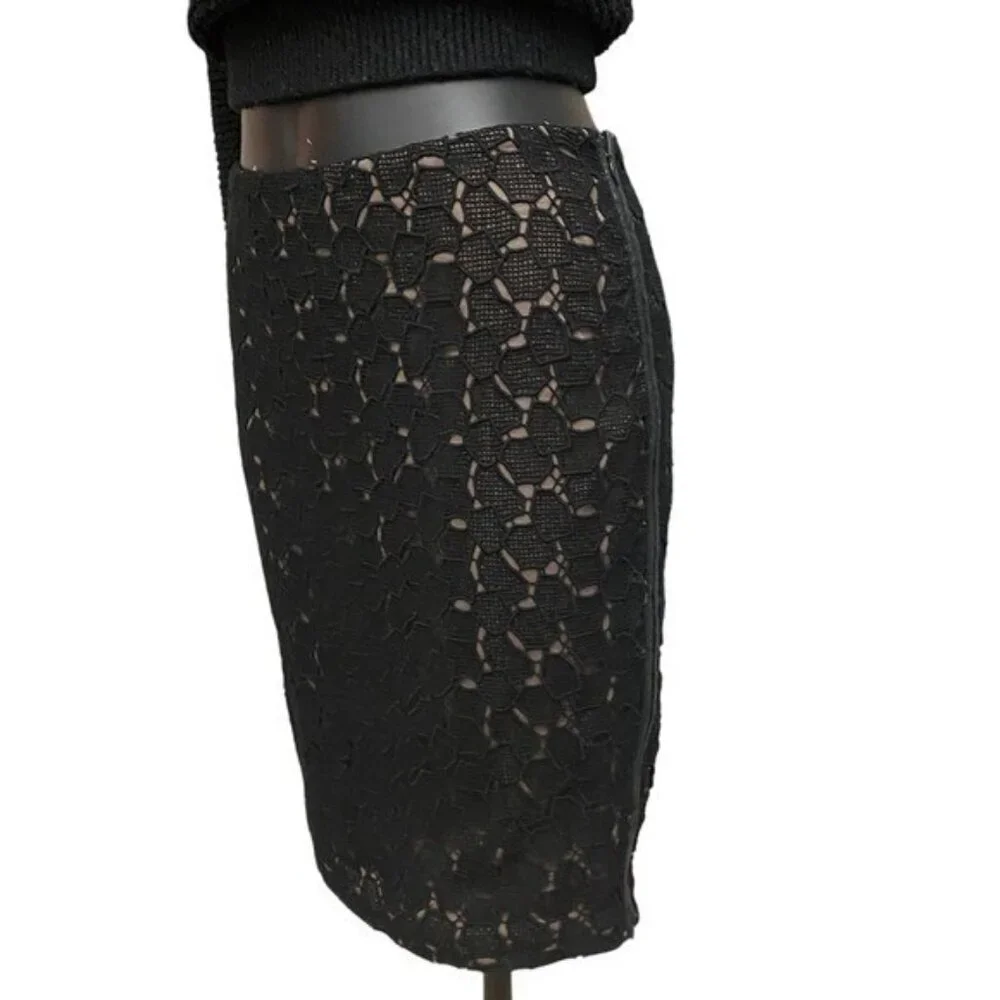 Diane Von Furstenberg Black Lace Zipper Leather Trim Pencil Skirt